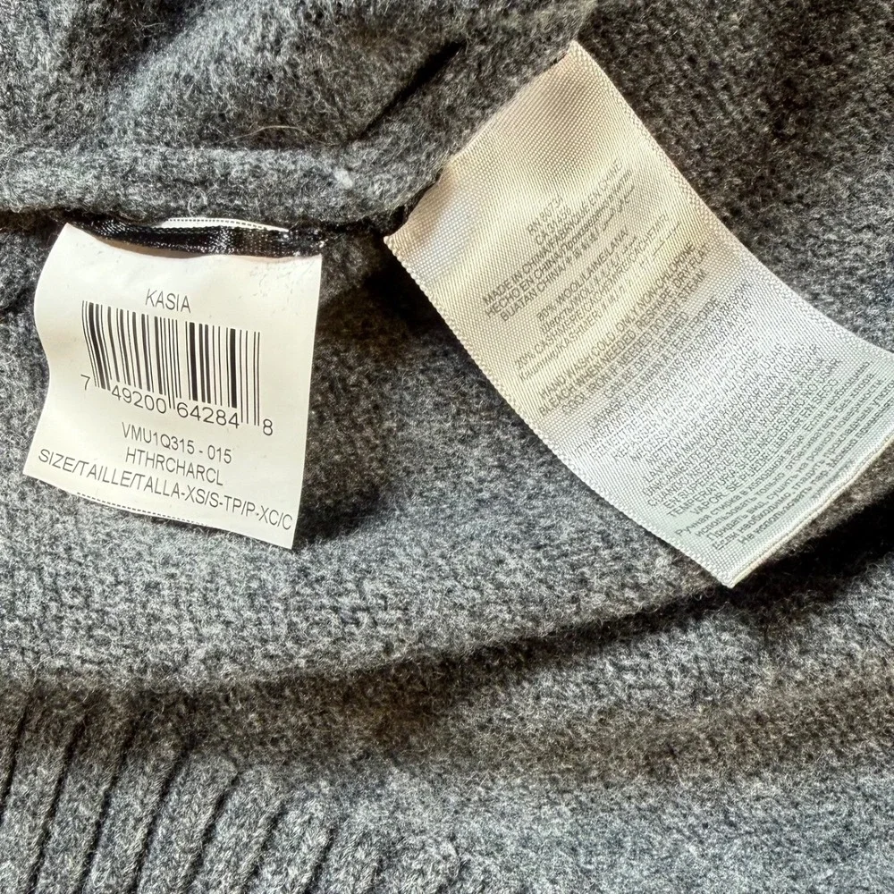 Turtleneck Sleeveless Sweater Vest XS Small layering preppy Gray  Neutral Womens